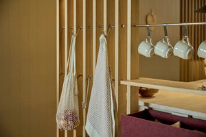 Raumtrenner mit Haken und Zubehör